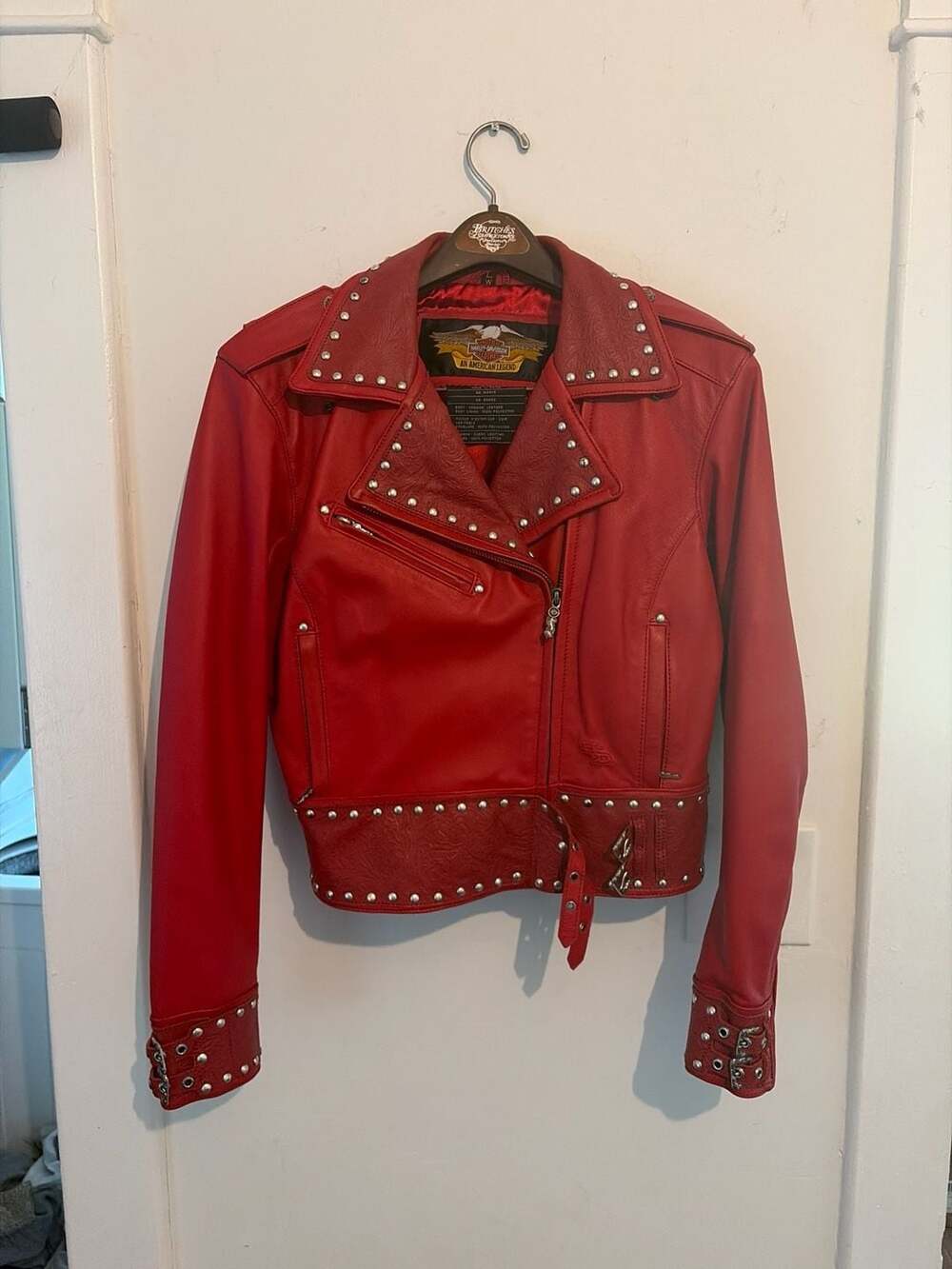 Harley-Davidson Women's Red Studded Floral Embossed Leather Biker Jacket Size L